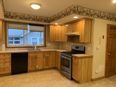 25 Greenvale Ave, Weymouth, MA 02188 - photo 2