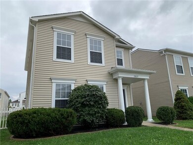 12675 Justice Crossing, Fishers, IN 46037 - photo 3