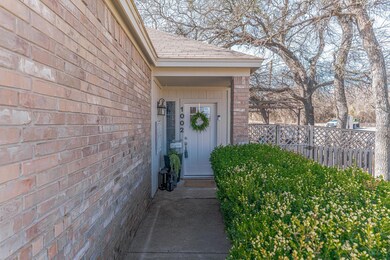 1002 Story Book Ln, Weatherford, TX 76086 - photo 4