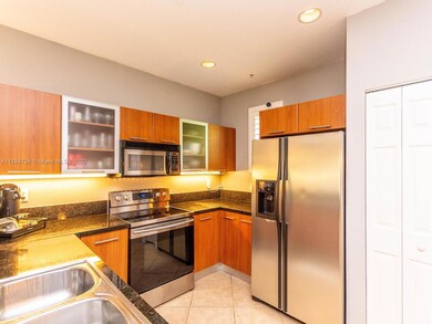 2504 SW 14th Ave unit 606, Fort Lauderdale, FL 33315 - photo 3