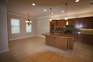 Spacious kitchen and eating area