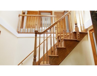 523 Winthrop St, Medford, MA 02155 - photo 3