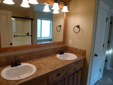 20544 Jacklight Ln, Bend, OR 97702 - photo 4