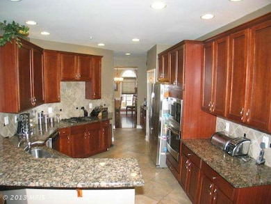 12815 Fox Fern Ln, Clarksburg, MD 20871 - photo 4