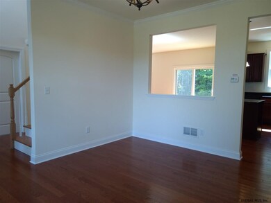 8 Lochvue Dr, Poestenkill, NY 12140 - photo 6