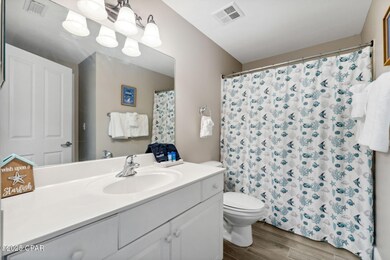 6-web-or-mls-17757 Front Beach Rd 1002_5