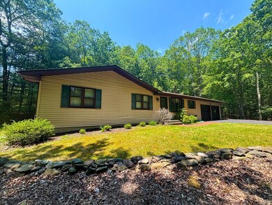 132 Winding Way, Saylorsburg, PA 18353 - photo 2