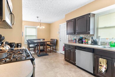 4514 Errington Rd, Columbus, OH 43227 - photo 7