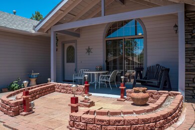 Front Patio 1