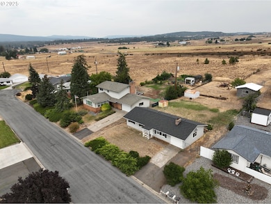 328 Allison Way, Goldendale, WA 98620 - photo 4