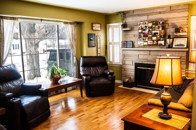 LivingRoom1