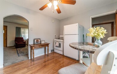 104 Welch Dr, Lincoln, IL 62656 - photo 5