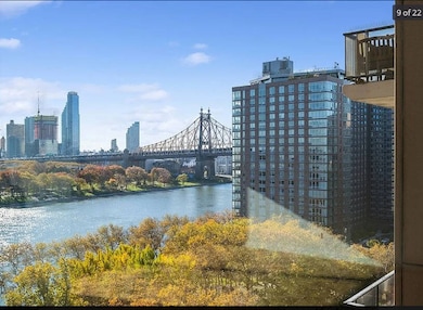 Rivercross unit 504, New York, NY 10044 - photo 2