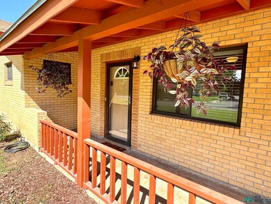 1408 Bryan Cir, Carlsbad, NM 88220 - photo 2