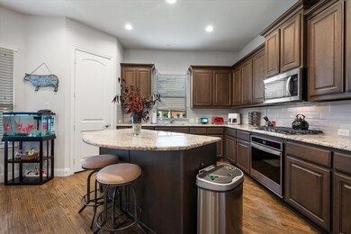 2685 Venice Dr unit 5, Grand Prairie, TX 75054 - photo 6