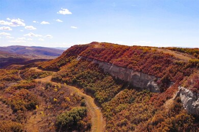 View of mountain feature