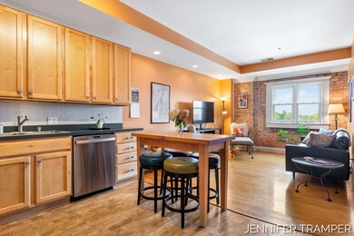 Open and Airy Layout