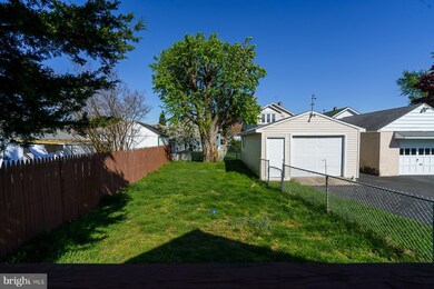 111 W Forrestview Rd, Brookhaven, PA 19015 - photo 4