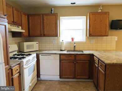 112 Bradbury Rd, Brookhaven, PA 19015 - photo 5