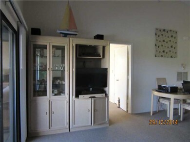 Living Room. fully furnished