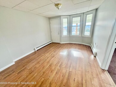 363 N Garfield Ave unit 3, Scranton, PA 18504 - photo 4