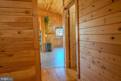 160 Woodpecker Dr, Mount Pleasant Mills, PA 17853 - photo 6