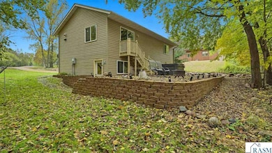 277 Red Ridge Rd, Good Thunder, MN 56037 - photo 4