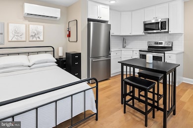 2647 N 17th St unit 3, Philadelphia, PA 19132 - photo 7