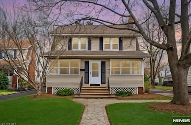 143 Parmelee Ave unit 2, Hawthorne, NJ 07506 - photo 3