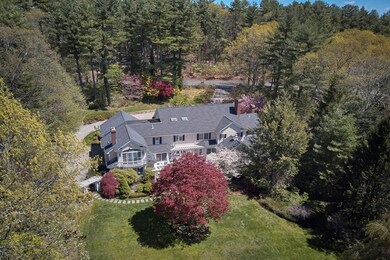 289 Wellesley St, Weston, MA 02493 - photo 5