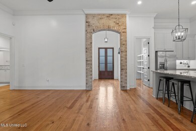 258 Reservoir Way-38