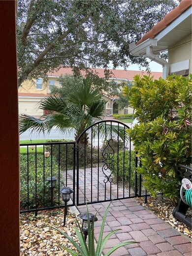 2098 Bent Grass Ave, Ocoee, FL 34761 - photo 2