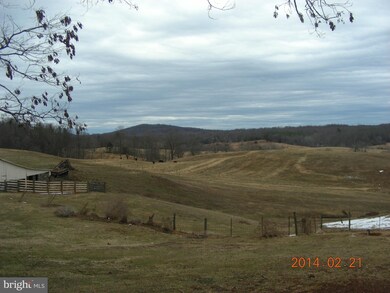 1286 Richmond Rd, Amissville, VA 20106 - photo 6