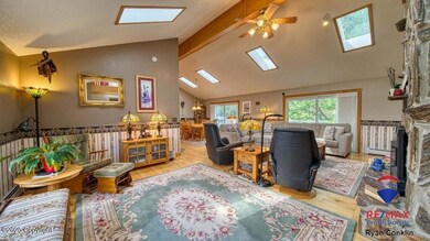 904 Clarion Dr-34