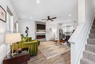 1-web-or-mls-65-e-welch-ave