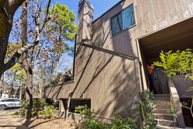 119 Litchfield Ln, Houston, TX 77024 - photo 4