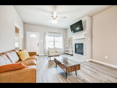 3552 Rebecca St, Houston, TX 77021 - photo 4