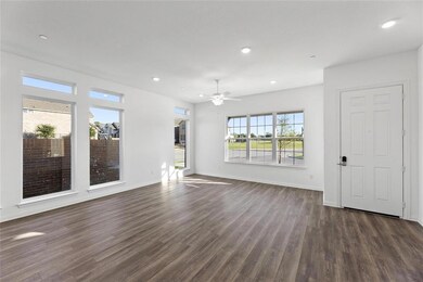 7597 Regal Ln, North Richland Hills, TX 76180 - photo 6