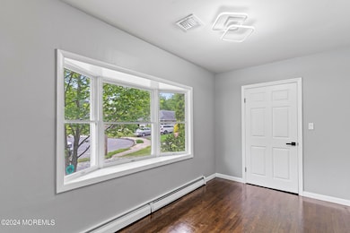 19 Newport Place, Toms River, NJ 08753 - photo 2