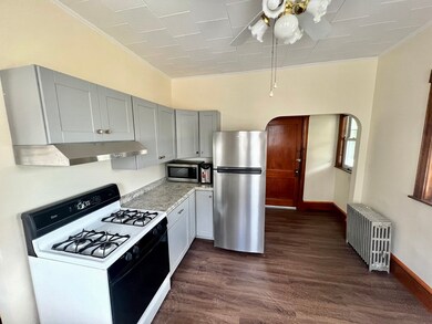 149-151 Oakland St unit 2, Malden, MA 02148 - photo 5