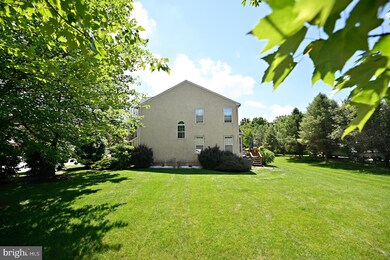85 Chadwick Cir unit 12F, Norristown, PA 19403 - photo 2