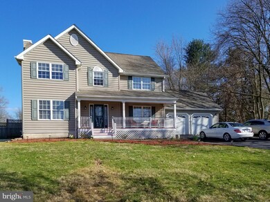 177 W Sandy Ridge Rd, Doylestown, PA 18901 - photo 2