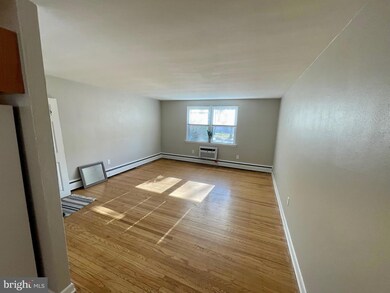 239 S 3rd St unit A, North Wales, PA 19454 - photo 4