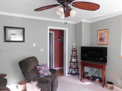 219 Azalea St, Kunkletown, PA 18058 - photo 7