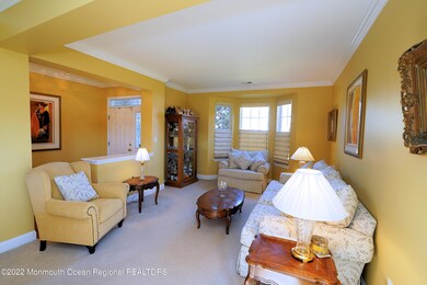 7-Living Room-92-Minuteman-Cir