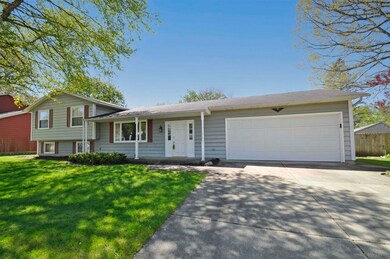 2921 Marrett Dr, Mishawaka, IN 46544 - photo 3