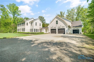 8740 Dorr St, Toledo, OH 43617 - photo 2