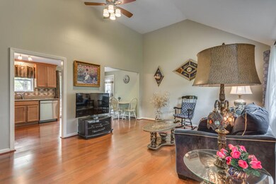 43 Oakview Terrace, Hyannis, MA 02601 - photo 3