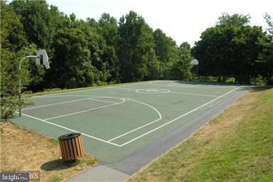 11420 Appledowre Way, Germantown, MD 20876 - photo 4