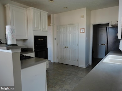 6033 Charles Edward Terrace, Columbia, MD 21045 - photo 6